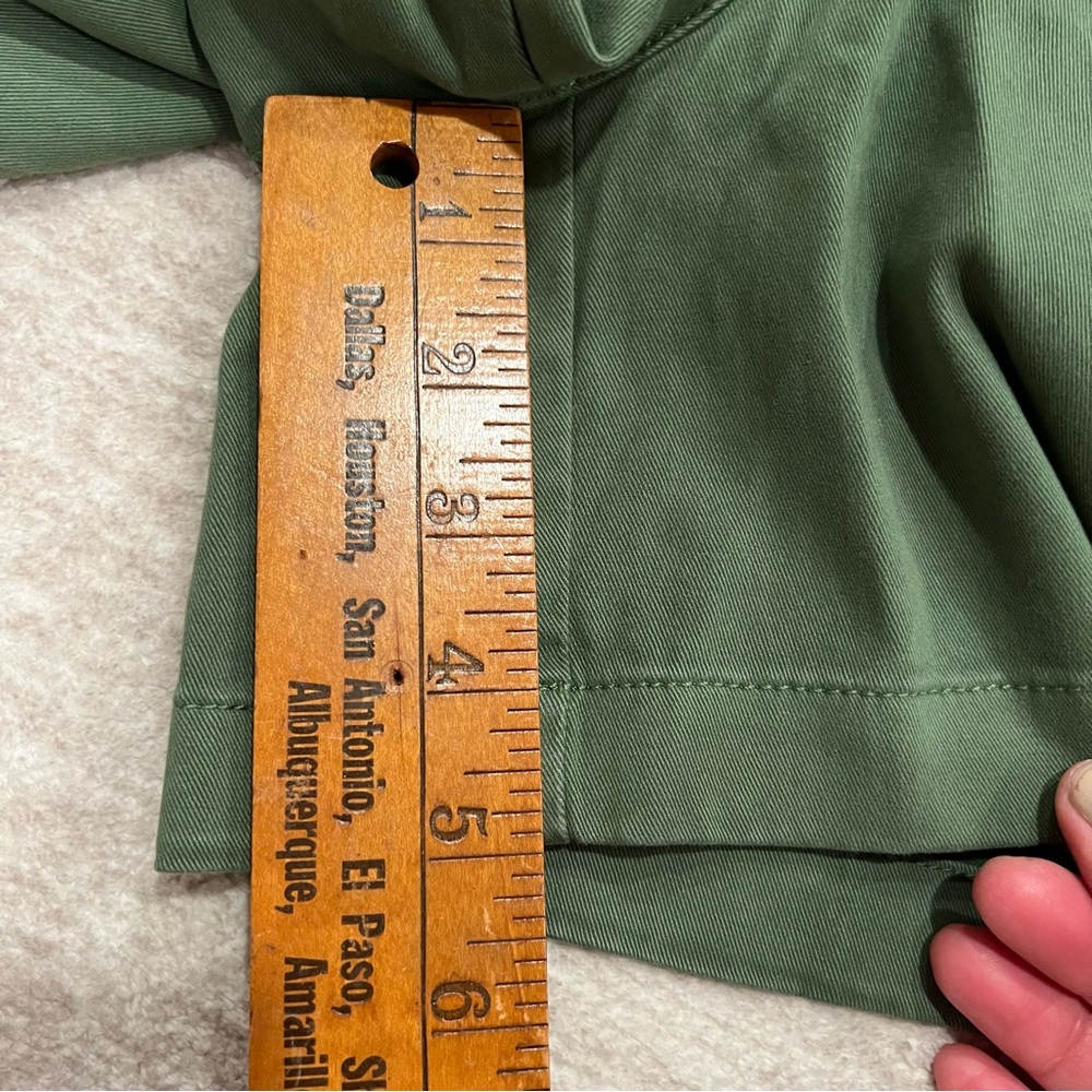 NWT J Crew Pleated capeside chino short in Utility Green 5” inseam size 10 #L04 - Picture 5 of 11
